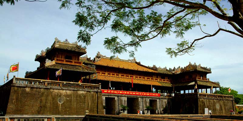tour đà nẵng huế 1 ngày